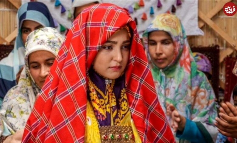 عکس| سفر زمان؛ چهرۀ «صحرا» (سریال بازی نقابها) بعد از 7 سال در کنار «نعیمه نظام دوست» عکس| سفر زمان؛ چهرۀ «صحرا» (سریال بازی نقابها) بعد از 7 سال در کنار «نعیمه نظام دوست»