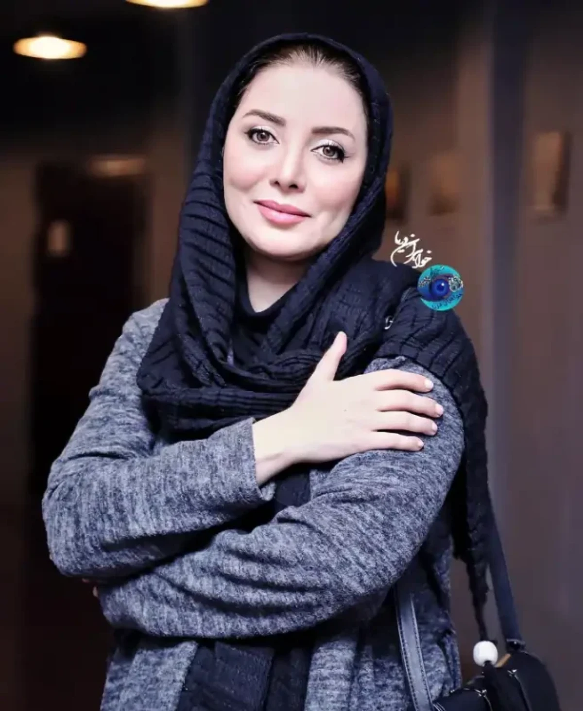 تغییر چهره عجیب و جذاب رویا میرعلمی در مراسم اکران خصوصی Screenshot 2024 12 23 230654