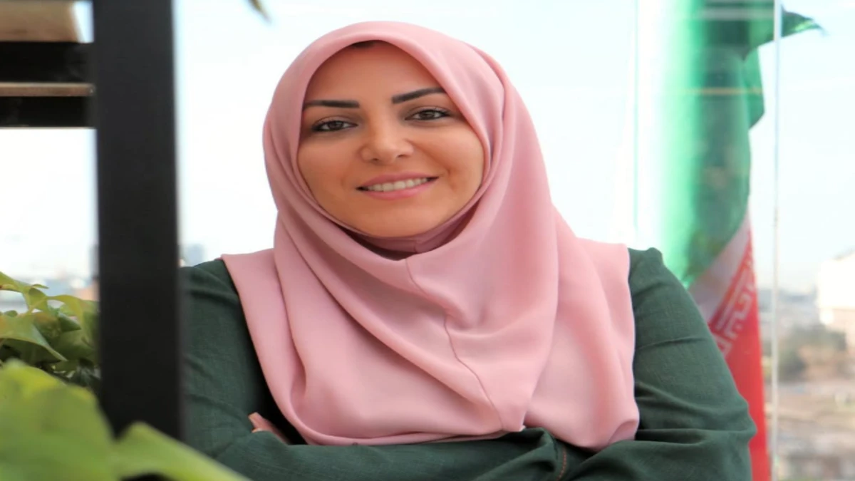 سفر زمان | قاب خانوادگی دوست داشتنی المیرا شریفی مقدم و داوود عابدی در کنار فرزندان 