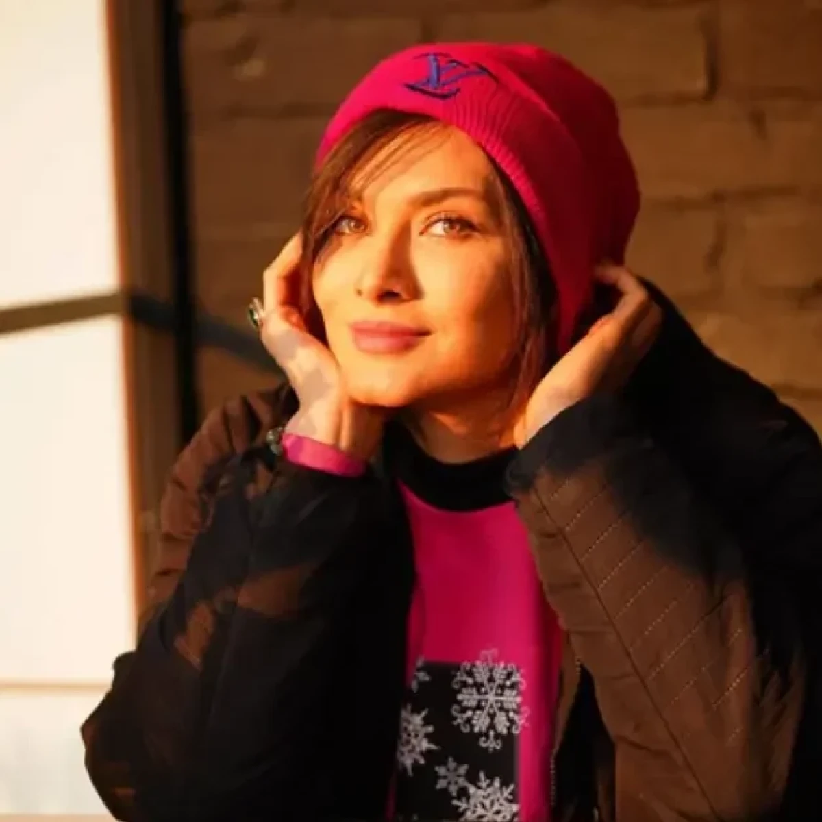 تصویر کمتر دیده شده از بازیگر مشهور بچه مهندس ساناز edited