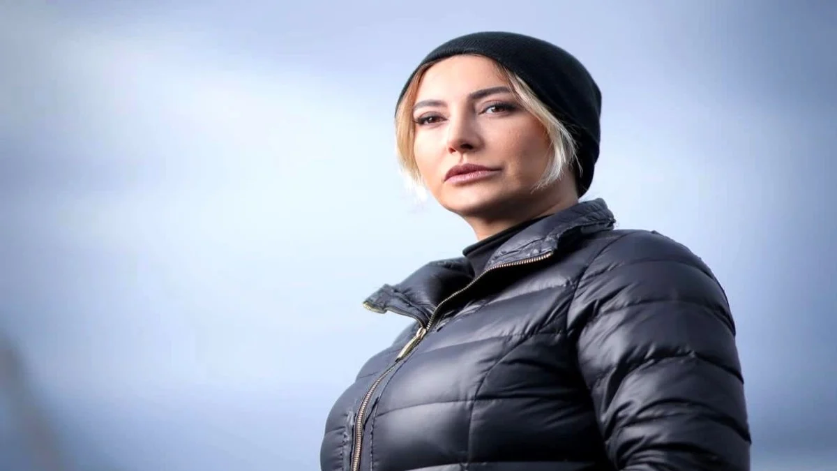 سفر زمان | آپارتمان فوق جذاب فریبا نادری با نمایی در شمال تهران ! 