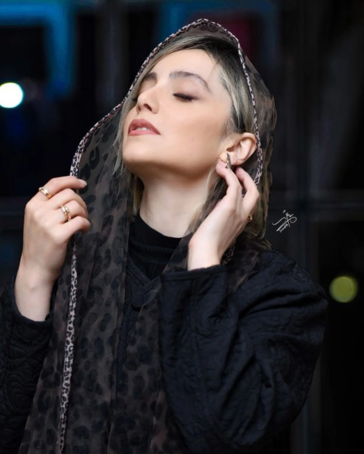 چهره جدید جذاب و جدید «نازنین بیاتی» در 34 سالگی نازنینبیاتی 3