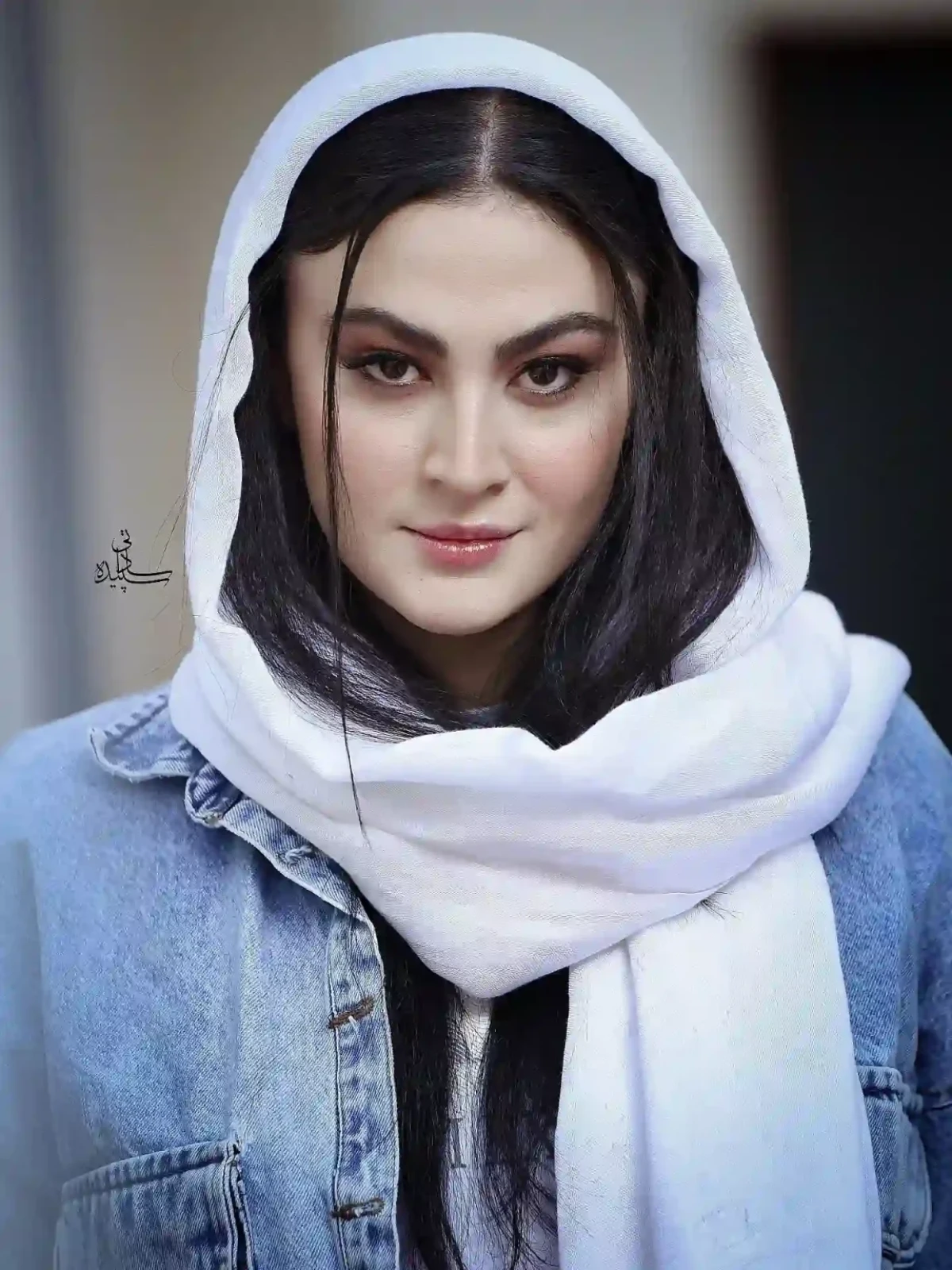 چهره خاص مریم مومن با لباس جین در جشنواره همام مورد توجه قرار گرفت چهره خاص مریم مومن با لباس جین در جشنواره همام مورد توجه قرار گرفت