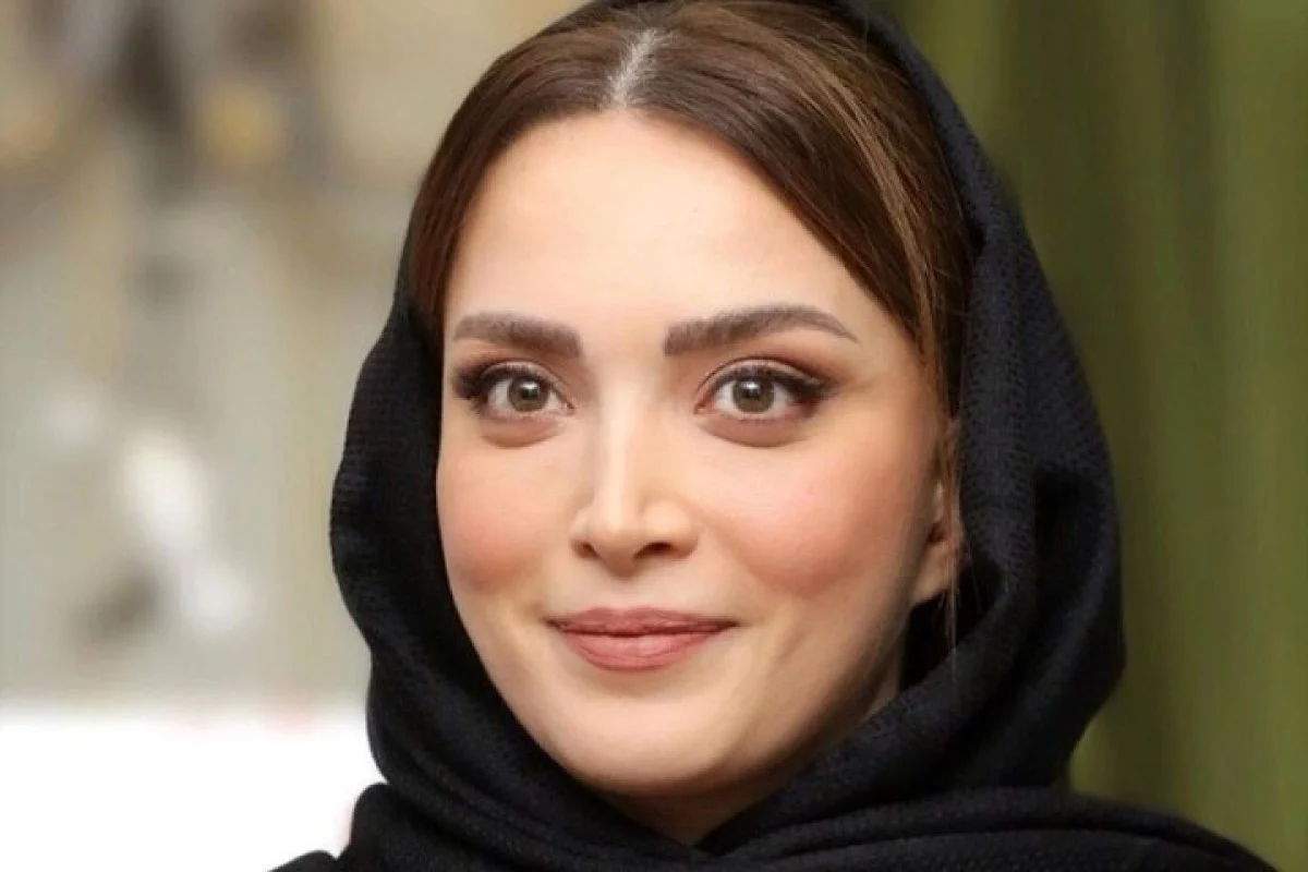 عکس دیدنی «بهنوش طباطبایی» در اتاق گریم سریال سووشون منتشر شد!