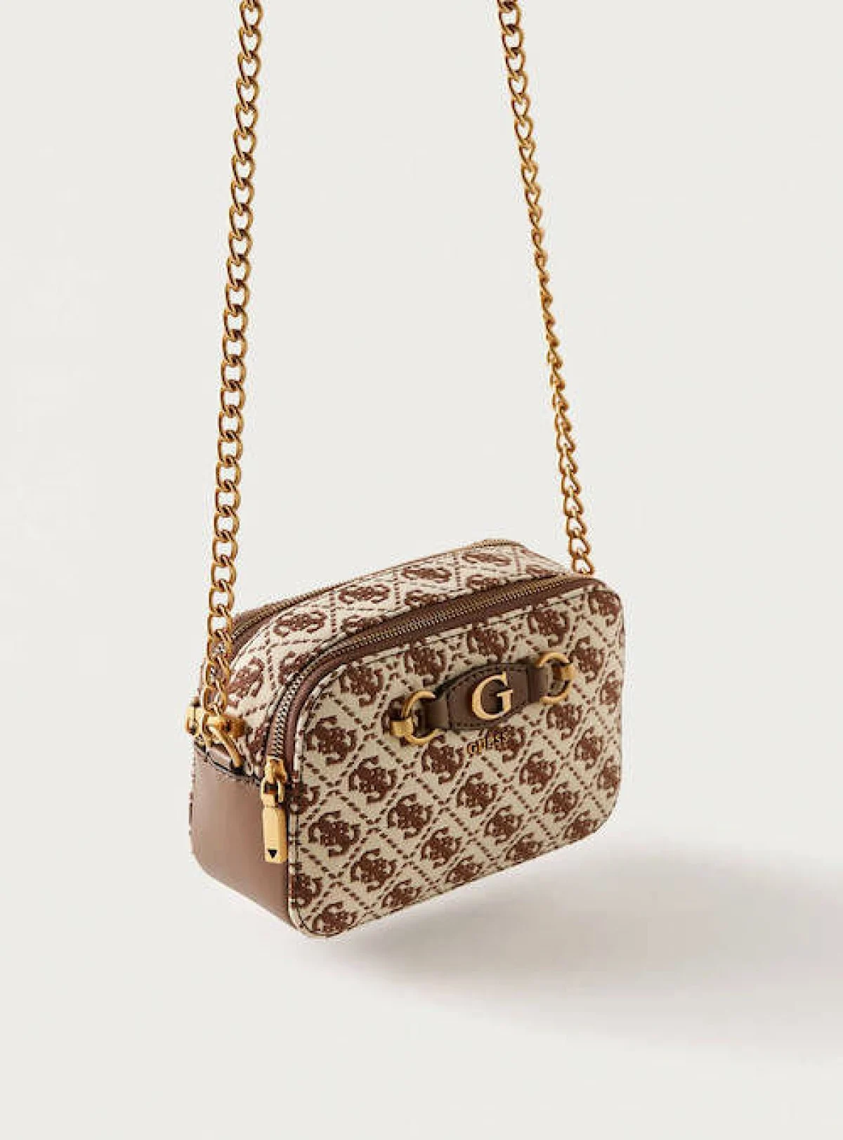 استایل خاص شبنم قلیخانی با کتوشلوار شیکش غوغا کرد! استایل خاص شبنم قلیخانی با کتوشلوار شیکش غوغا کرد!