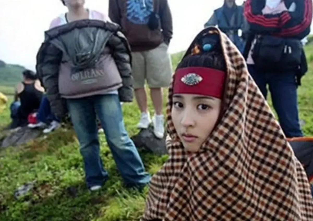 «سوسانو» را اینگونه ندیده بودید! نمایی متفاوت از پشت صحنه جومونگ «سوسانو» را اینگونه ندیده بودید! نمایی متفاوت از پشت صحنه جومونگ