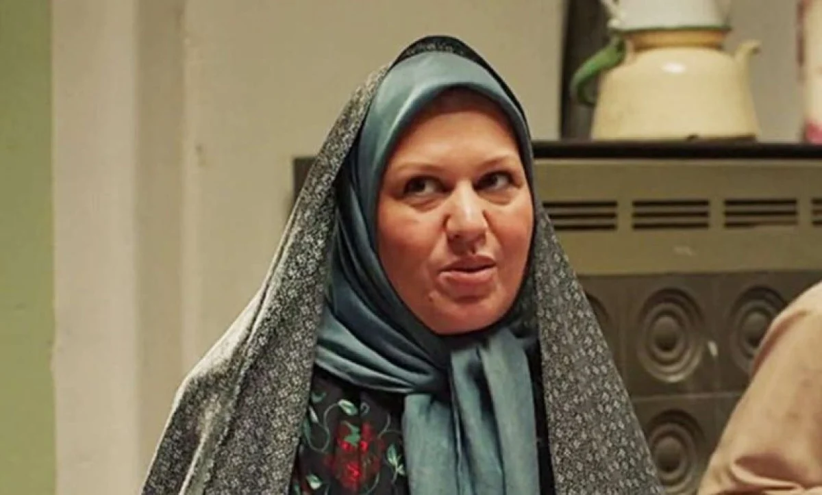 وقار و جذابیت گیتی قاسمی با استایل خاصش در جدیدترین حضورش